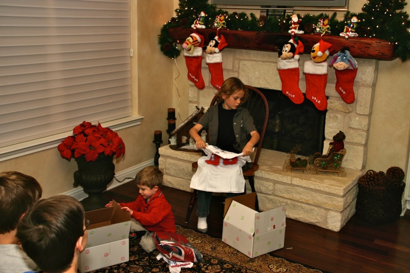 Hildebrand Christmas ScreenSaver/800x600_2007-12-24 Christmas Eve J&J44.jpg
